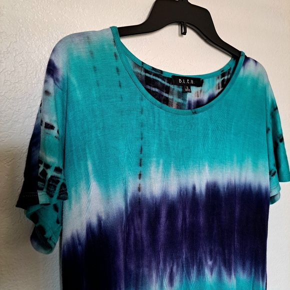 WOMEN'S SHORT SLEEVE TOP SIZE SMALL STRETCH B.L.E.U. - Picture 3 of 6